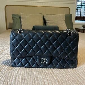 CHANEL Black Quilted Shoulder Bag